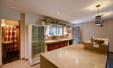 CASA QUINTA Y SALÓN DE EVENTO EN VENTA, EST. CHICA