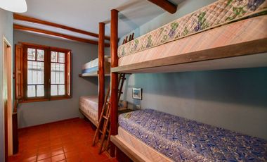 CASA QUINTA Y SALÓN DE EVENTO EN VENTA, EST. CHICA