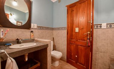 CASA QUINTA Y SALÓN DE EVENTO EN VENTA, EST. CHICA