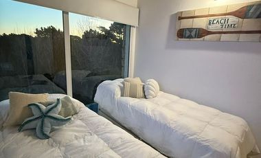 Venta Casa CARILO 3 ambientes con piscina y parque