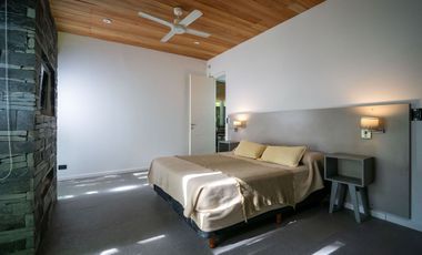 VENTA CASA CARILO PISCINA