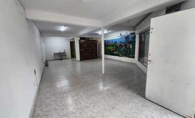 ALQUILER LOCAL COMERCIAL EN PLOTTIER