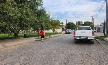 ALQUILER LOCAL COMERCIAL EN PLOTTIER