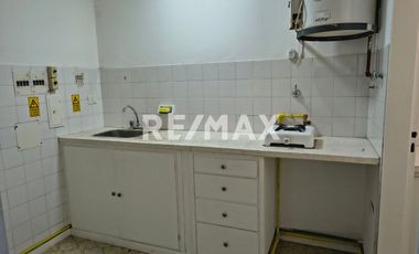 ALQUILER LOCAL ESMERALDA 875 CIPOLLETTI RÍO NEGRO