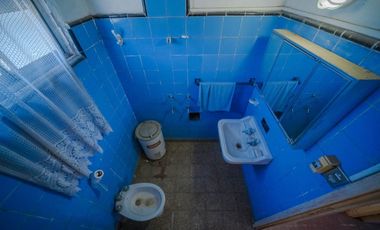 Casa terreno en Ciudadela. AU Oeste y Gral Paz