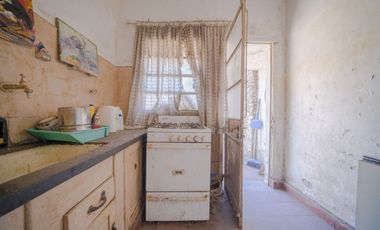 Casa terreno en Ciudadela. AU Oeste y Gral Paz