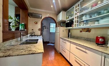 Casa en Alquiler 5 amb Barrio Privado Loma Verde