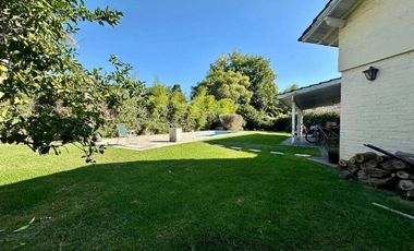 Casa en Alquiler 5 amb Barrio Privado Loma Verde