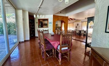 Casa en Alquiler 5 amb Barrio Privado Loma Verde