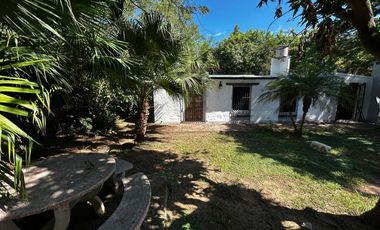 Casa quinta en Arroyo Leyes con bajada al Rio