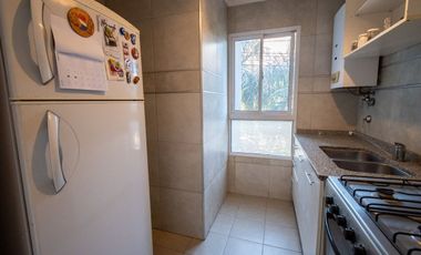 Departamento a la venta, 2 dormitorios y cochera.