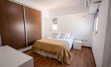 Departamento a la venta, 2 dormitorios y cochera.