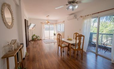 Departamento a la venta, 2 dormitorios y cochera.