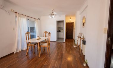 Departamento a la venta, 2 dormitorios y cochera.