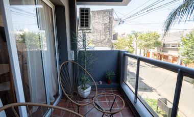 Departamento a la venta, 2 dormitorios y cochera.
