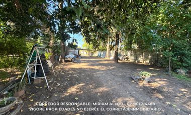 Casa 6 ambientes de 80m2  en gran lote de 734m2 ubicada en Monte grande