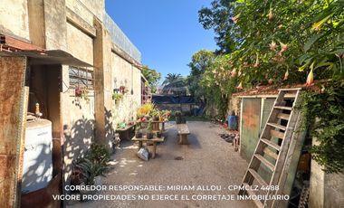 Casa 6 ambientes de 80m2  en gran lote de 734m2 ubicada en Monte grande