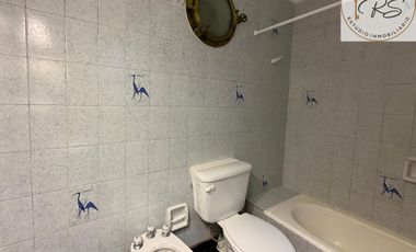 Chalet de 8 ambientes en lote propio c/ cochera en Mar de Ajo