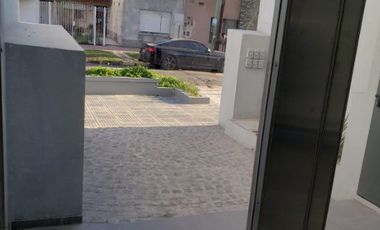 Departamento en alquiler en Lanus Oeste
