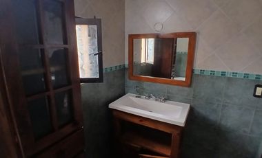 Casa en alquiler en Remedios de Escalada Este