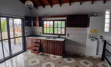 Casa en alquiler en Remedios de Escalada Este