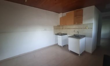 Casa PH en alquiler en Parque Quirno