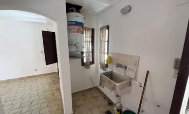 REMAX VENDE EXCELENTE CASA