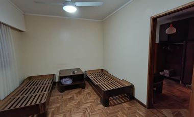 CASA A LA VENTA EN CANDIOTI NORTE.