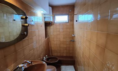 CASA A LA VENTA EN CANDIOTI NORTE.