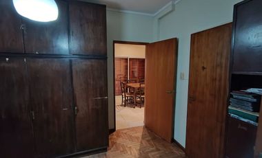 CASA A LA VENTA EN CANDIOTI NORTE.