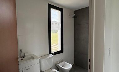 CASA EN VENTA A ESTRENAR LA FEDERALA, LOBOS