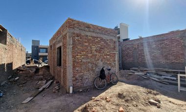 CASA EN CONSTRUCCION 2 DORMITORIOS B° LAJAS II
