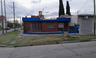 PH EN VENTA CON PATIO LOMAS DE ZAMORA