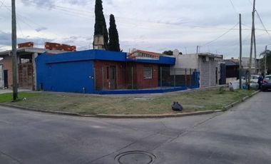 PH EN VENTA CON PATIO LOMAS DE ZAMORA