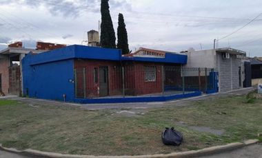 PH EN VENTA CON PATIO LOMAS DE ZAMORA
