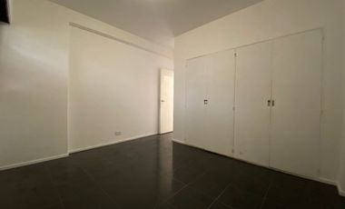 Depto ALQUILER 3 ambientes con patio Lomas