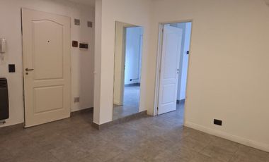 VENTA DEPTO LOCAL PH CON COCHERA HAEDO NORTE