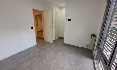 VENTA DEPTO LOCAL PH CON COCHERA HAEDO NORTE