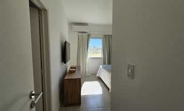 ALQUILER CASA 4 AMBIENTES SAN SEBASTIAN AREA 10