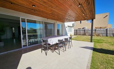 ALQUILER CASA 4 AMBIENTES SAN SEBASTIAN AREA 10