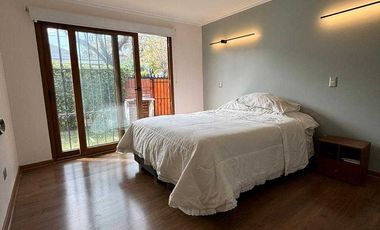 Casa en arriendo  en LA REINA