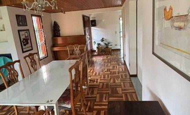 Casa en arriendo  en LA REINA
