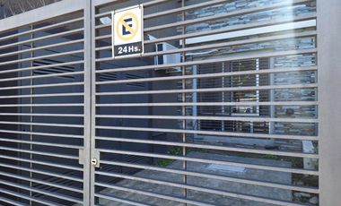 VENTA OFICINA LOCAL CON COCHERA FRENTE HAEDO NORTE