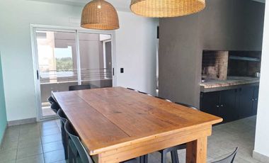 VENTA OFICINA LOCAL CON COCHERA FRENTE HAEDO NORTE