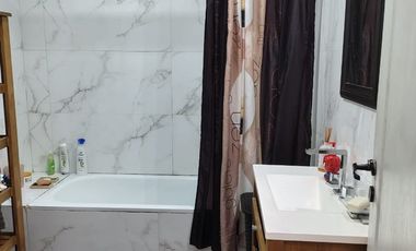 CASA DE 3 AMBIENTES EN VENTA EN LANUS CON TERRAZA