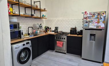 CASA DE 3 AMBIENTES EN VENTA EN LANUS CON TERRAZA