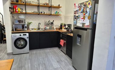 CASA DE 3 AMBIENTES EN VENTA EN LANUS CON TERRAZA