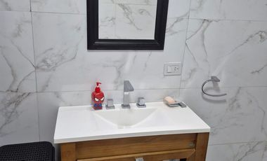 CASA DE 3 AMBIENTES EN VENTA EN LANUS CON TERRAZA