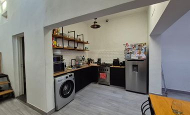 CASA DE 3 AMBIENTES EN VENTA EN LANUS CON TERRAZA