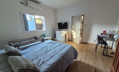 CASA DE 3 AMBIENTES EN VENTA EN LANUS CON TERRAZA